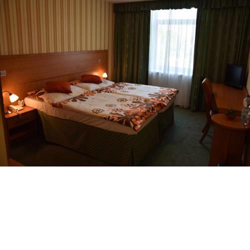 Hotel EMPIRE