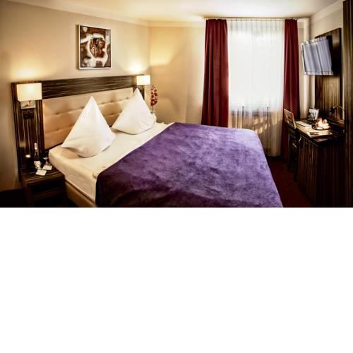 Hotel Famosa
