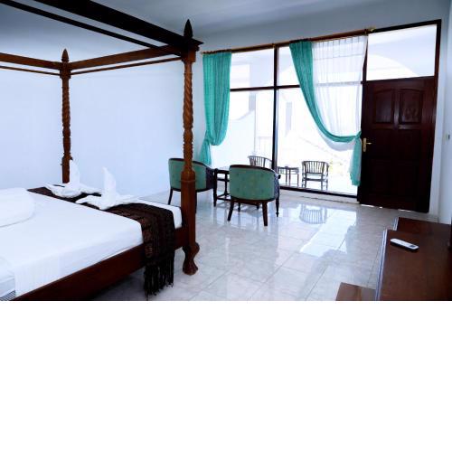 Hotel Frans Bernadus