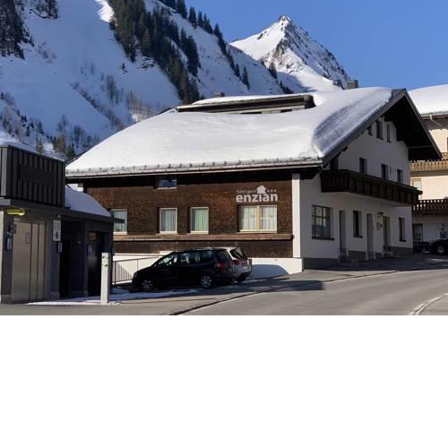 Hotel Garni Enzian