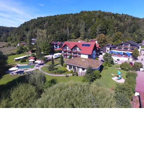 Hotel & Gasthof Zur Linde