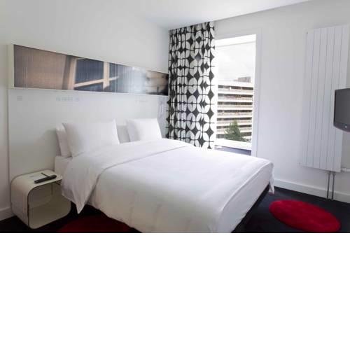 Hotel Gat Point Charlie