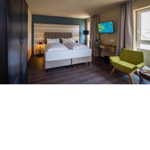Hotel Goldene Traube - by Neugart