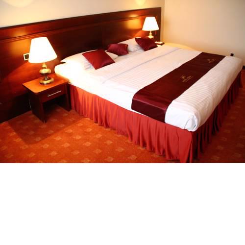 Hotel Holiday