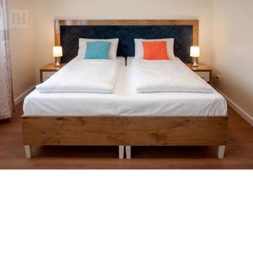 Hotel Isha