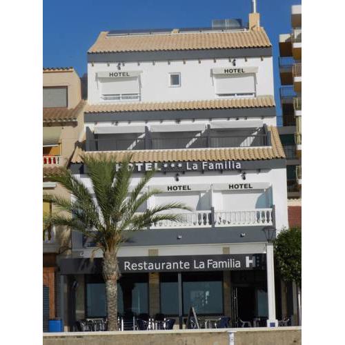 Hotel La Familia