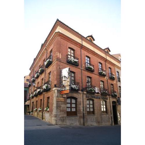 Hotel La Posada Regia