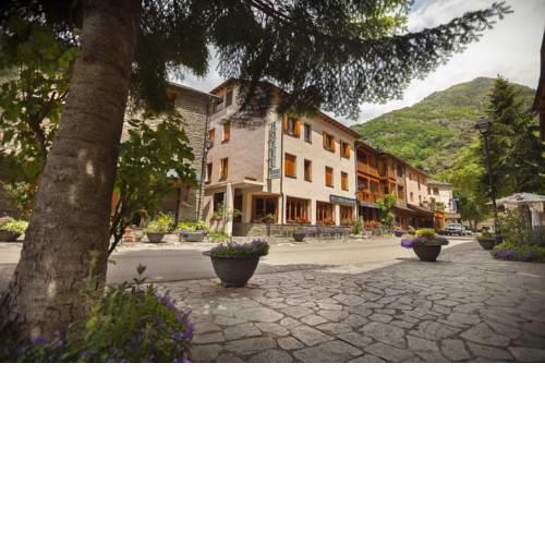 Hotel Llacs De Cardos