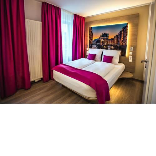 Hotel Luckys Inn