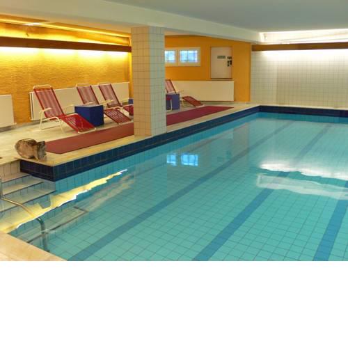Hotel Meran Hallenbad & Sauna