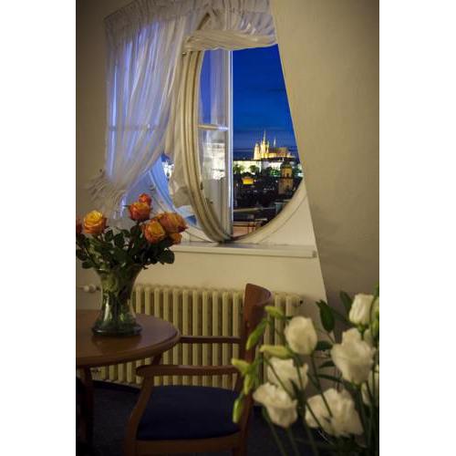 Hotel Modra ruze