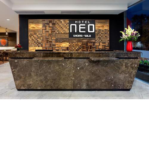 Hotel Neo Gading Solo