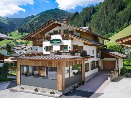 Hotel Neumayr