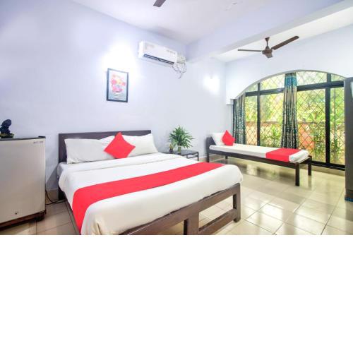 Hotel Pavitra Beach
