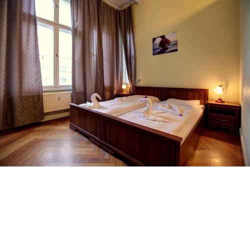 Hotel Pension Bernstein am Kurfürstendamm
