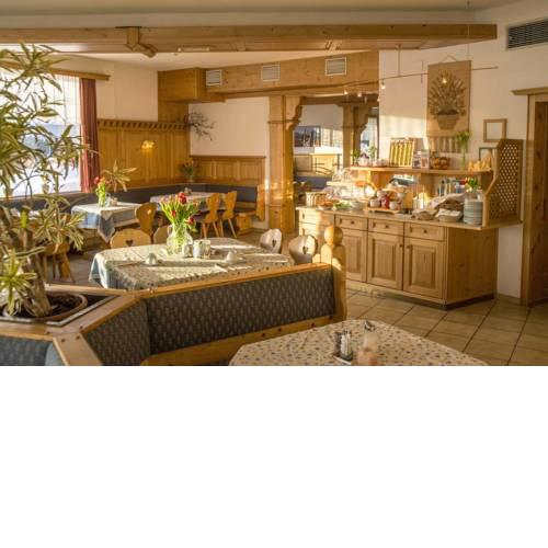 Hotel Pension Sonnenuhr