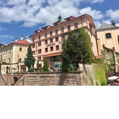 Hotel & Penzión Grand Matej