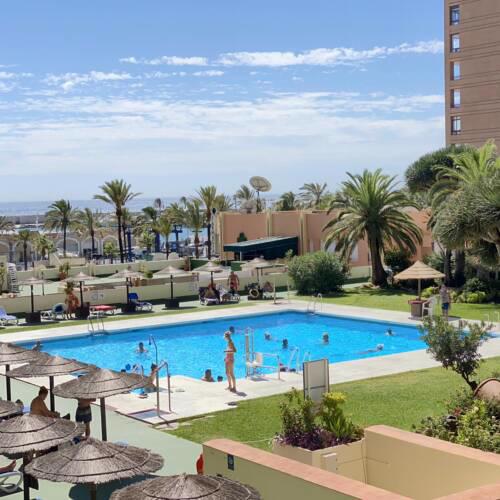 HOTEL PYR HOLIDAY