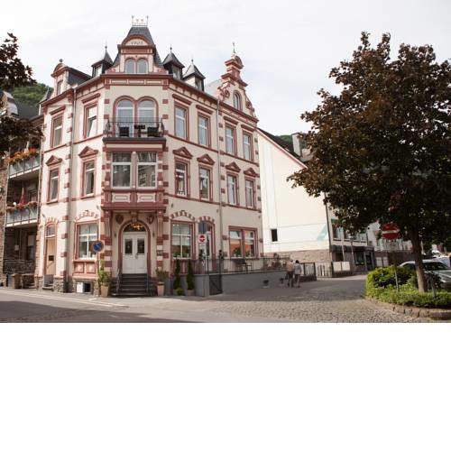 Hotel Ravene