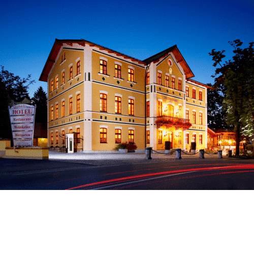 Hotel & Restaurant Waldschloss