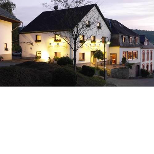 Hotel & Restaurant "Zur Moselterrasse"
