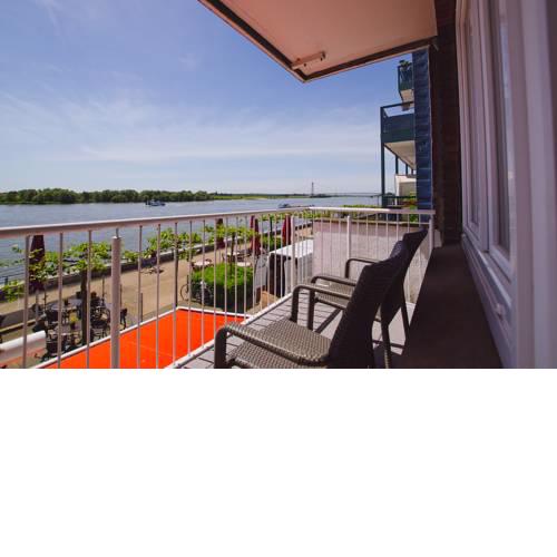 Hotel Rheinpromenade8