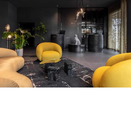 Hotel ROMY by AMANO