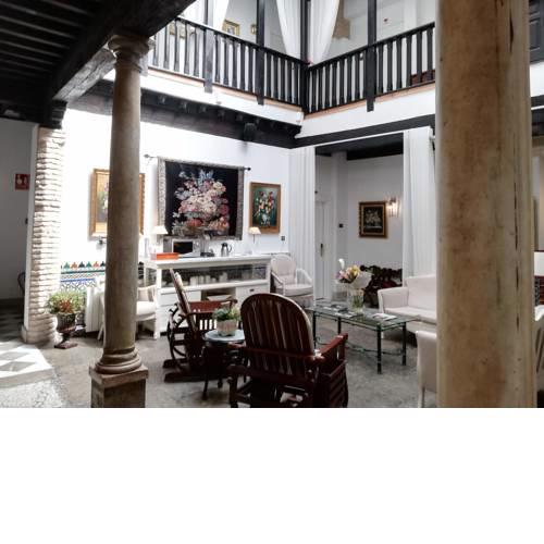 Hotel Rosa De oro
