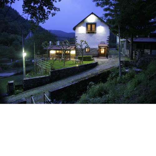 Hotel Rural Besaro - Selva de Irati