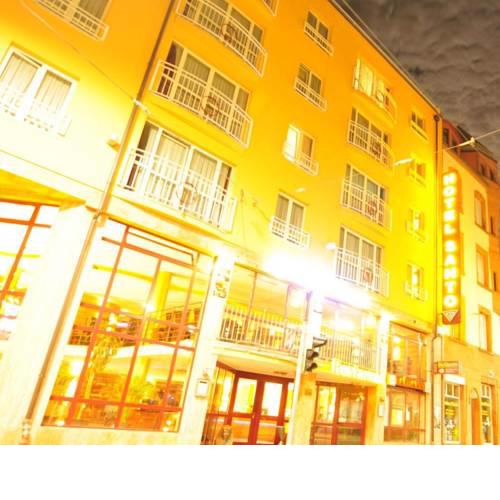 Hotel Santo