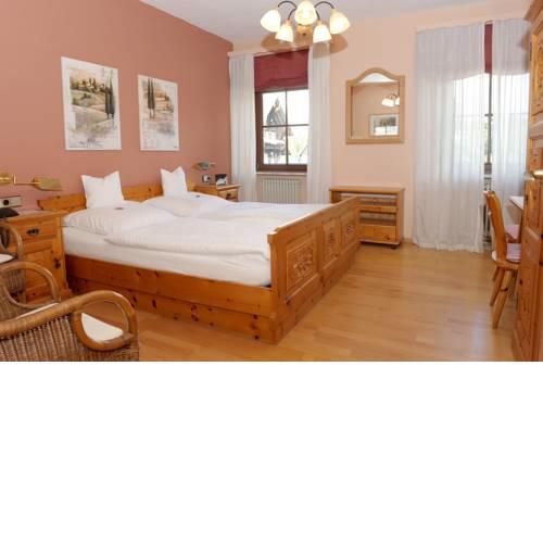 Hotel Sarbacher