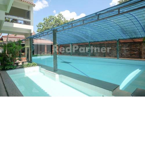 Hotel Savitri Country RedPartner