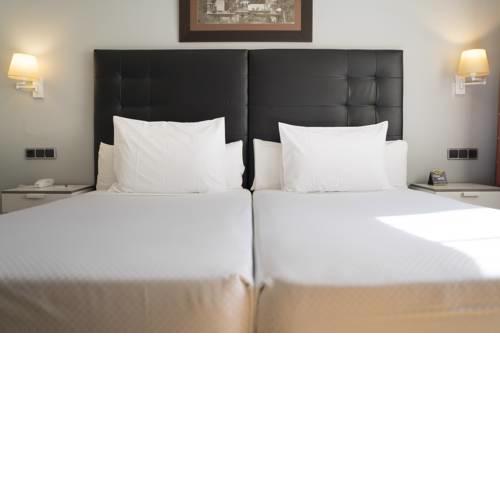 Hotel Sercotel Tres Luces