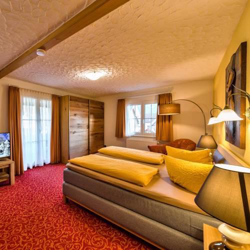 Sonneneck Hotel & Restaurant am Titisee (Adults Only)