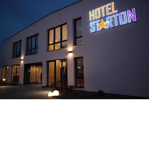 Hotel Starton am Village