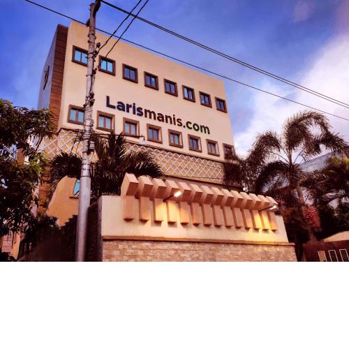 Hotel Syariah Larismanis