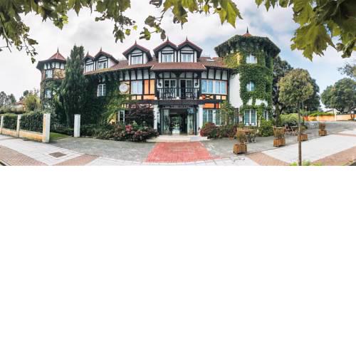 Hotel Torres de Somo