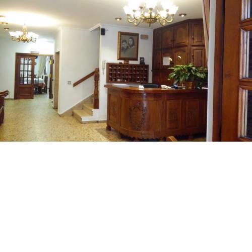Hotel Trespalacios