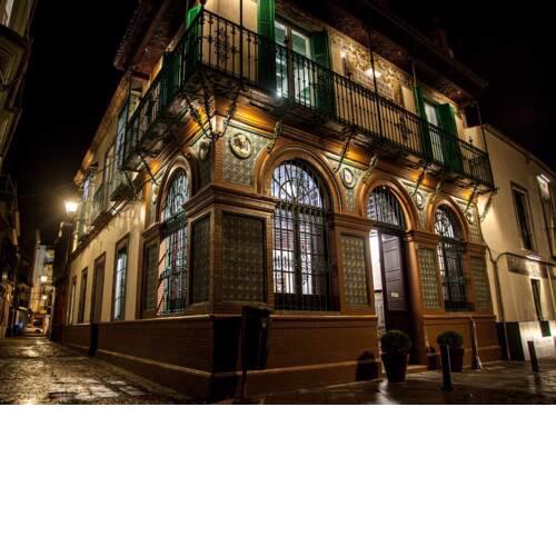 HOTEL TRIANA MONTALVAN