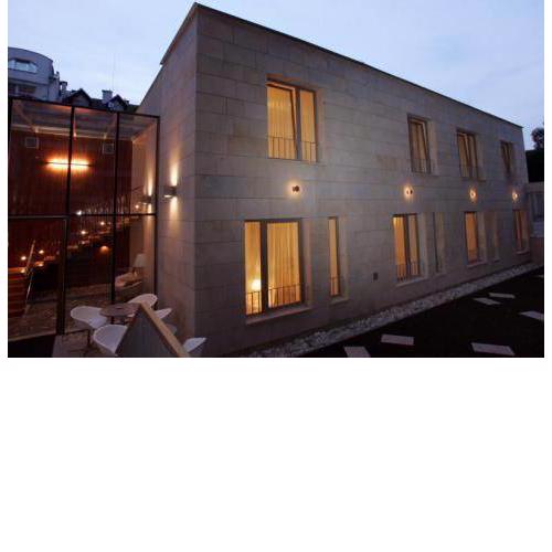 Hotel V Ráji