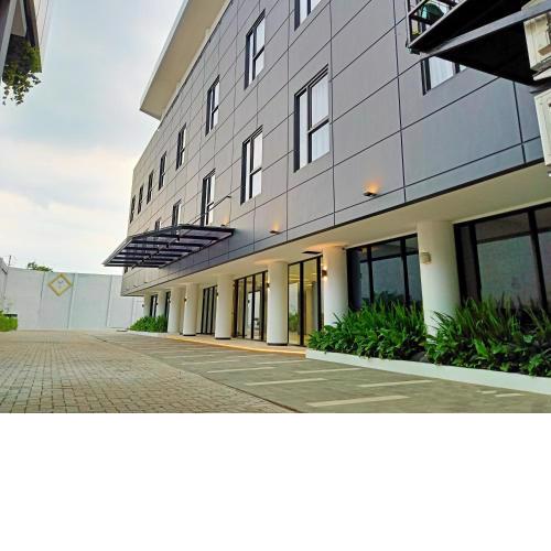 Hotel Youstay Semarang