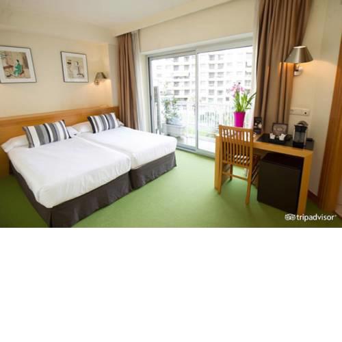 Hotel Zaragoza Plaza