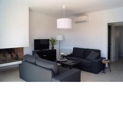 House - 2 Bedrooms with Pool - 07524