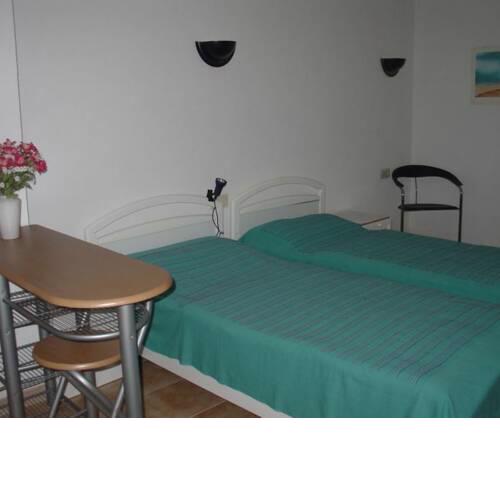 House - 2 Bedrooms with Pool and Sea views - 07107