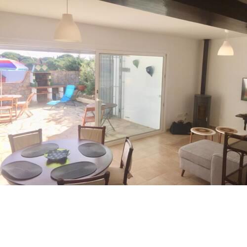 House - 2 Bedrooms with Pool and WiFi - 08136