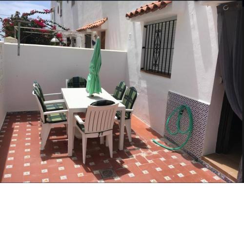 House - 3 Bedrooms - 60256