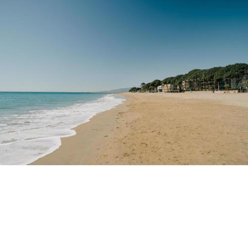 House in Cambrils 1,5km from the beach with pool