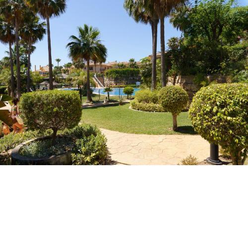 House in Los Flamencos - The heart of the Costa del Sol - CT 174