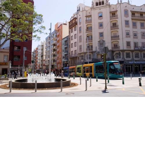House in the Heart of S/C, La Paz Tram Station