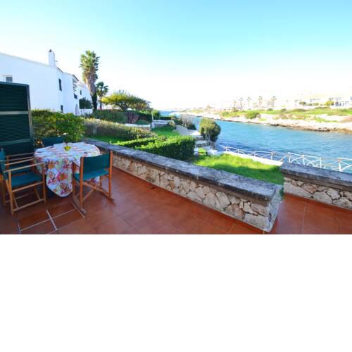 House over the sea in Ciutadella 2